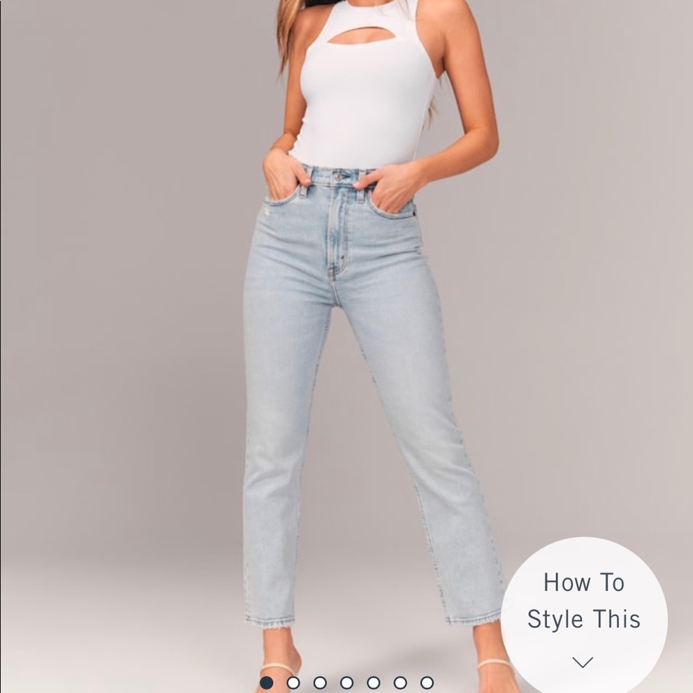 Abercrombie Ultra Hi Rise Straight Light Wash
